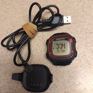 Garmin Forerunner 10 GPS Running Watch Black Charger Face ONLY